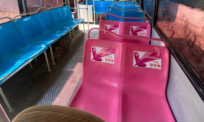 Presentan el asiento rosa para mujeres