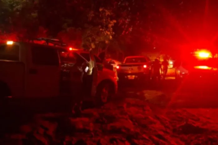 Ataque a balazos en Michoacán deja 2 muertos y 3 niños resultan heridos