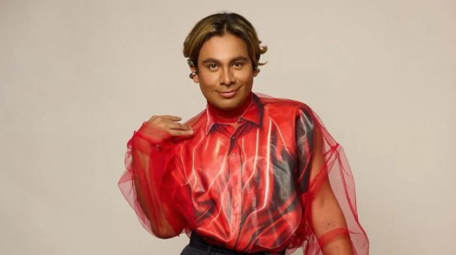 'Les voy a dejar mi PayPal': Ricardo pide dinero a fans tras viaje a Europa