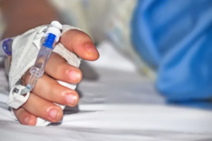 Mueren 13 niños por la bacteria Klebsiella oxytoca en el Estado de México