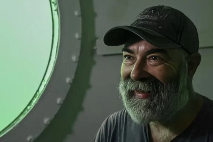 Hombre busca romper un récord mundial tras vivir dos meses bajo el agua