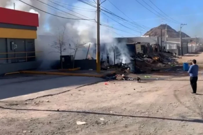 Se incendia campamento de migrantes en Chihuahua; habría un herido