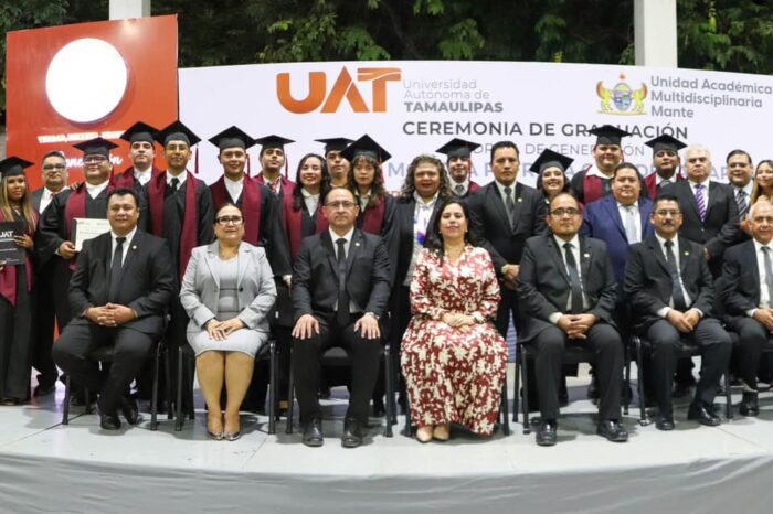 Celebra UAT en El Mante graduación de egresados de licenciatura y maestría