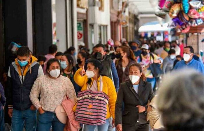 Prevén que primer ola de Covid-19 en 2025 llegué a México en unas semanas