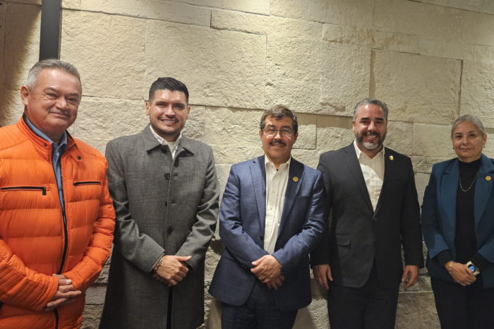 Plantea la UAT abrir carrera de odontología en Matamoros