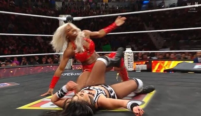 ¡Roxanne Pérez cayó, pero dejó el corazón en el ring! ♥️ 🤼