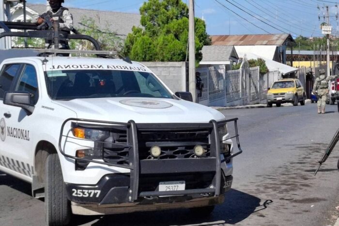 Militares provocan nuevo choque en colonia Hidalgo; circulaban en sentido contrario