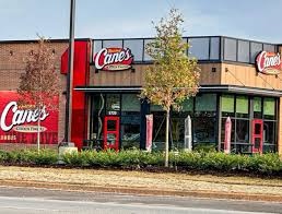 ABRIRÁ RAISING CANE’S SUCURSALES EN MÉXICO EN EL 2026