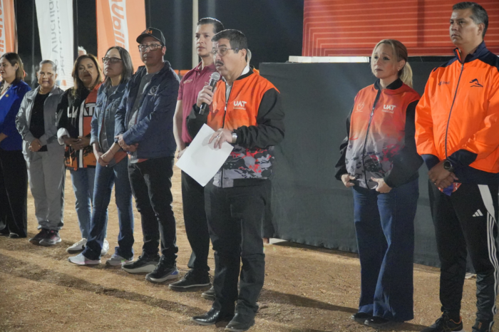 Inaugura rector Dámaso Anaya el Parque Universitario de Softbol de la UAT