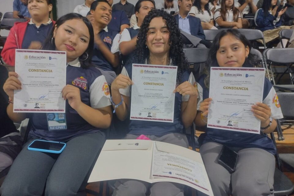 ¡ARRASAN ALUMNAS DEL CBTIS 137 EN CONCURSO ACADÉMICO Y HACEN EL 1-2 EN NUEVO LAREDO!
