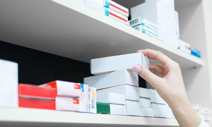 Detectan medicamento falsificado en farmacia de Tamaulipas; investigan posible red de distribución