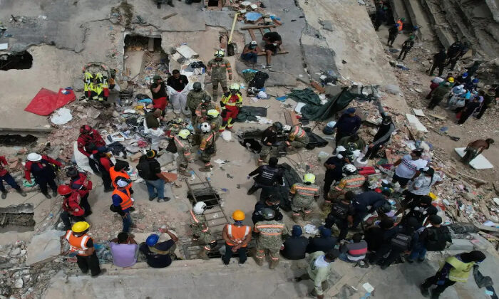 Sube a más de 4 mil la cifra de muertos por terremotos en Venezuela