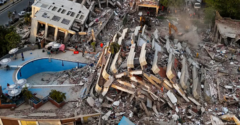 Sube a 2,595 la cifra de muertos por los devastadores terremotos en Venezuela