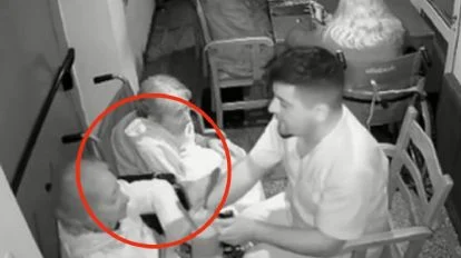 Indignación en geriátrico: captan a cuidador presuntamente maltratando a dos adultas mayores