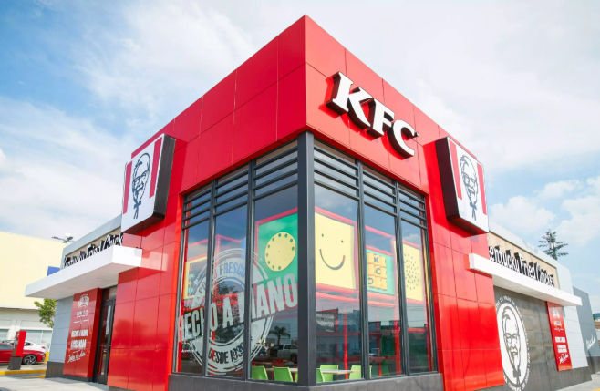 🍗🍔 KFC y Carl’s Jr. preparan nuevas sucursales en Nuevo Laredo; también llegará otra conocida cadena