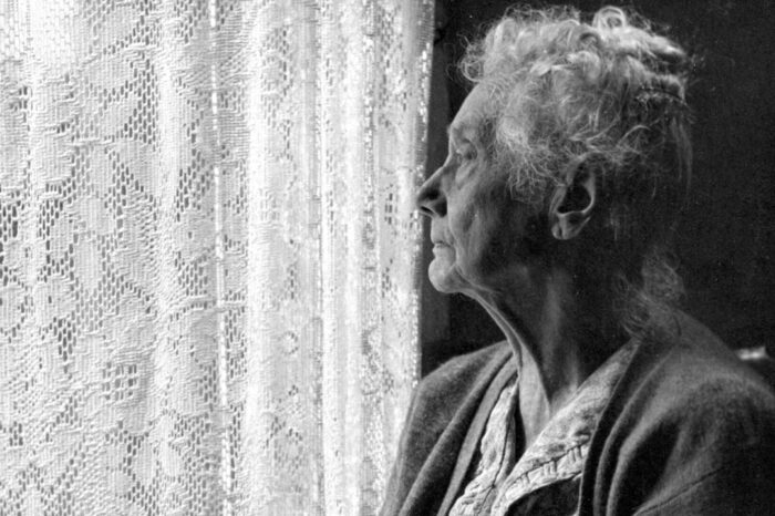 “La soledad y el abandono pesan”: abuelitos encabezan los casos de suicidio en Tamaulipas