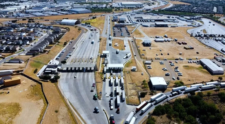 🚛 ¡Tres horas más! Así será el nuevo horario sabatino del Puente del Comercio Mundial
