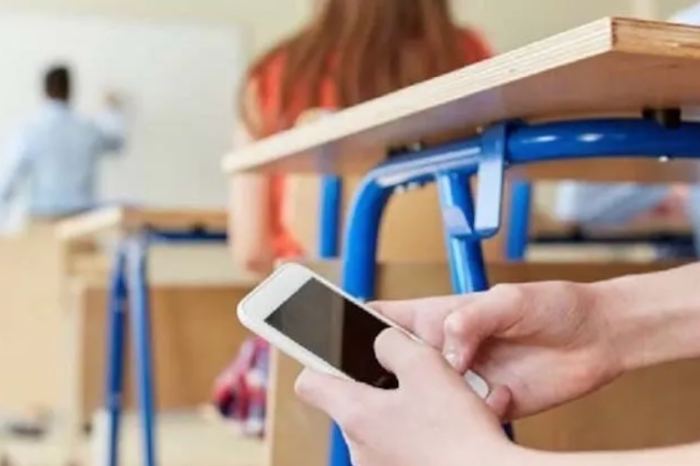 🚨 Adiós al celular en las escuelas de Tamaulipas: preparan nuevas restricciones