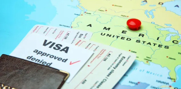 ¿Tienes visa para estudiar o trabajar en Estados Unidos? Este cambio te interesa